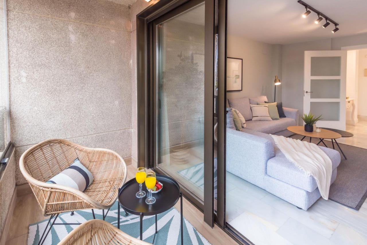 Premium Apartment & Free Parking By Ele Apartments Malaga Exterior photo